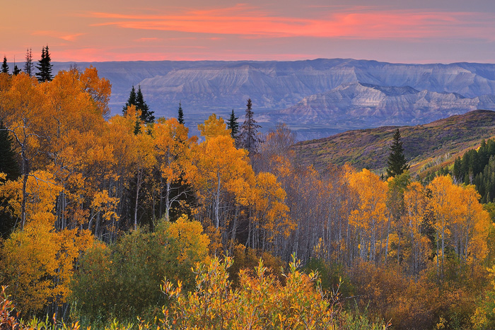 A sunset seen from the north edge of Grand Mesa